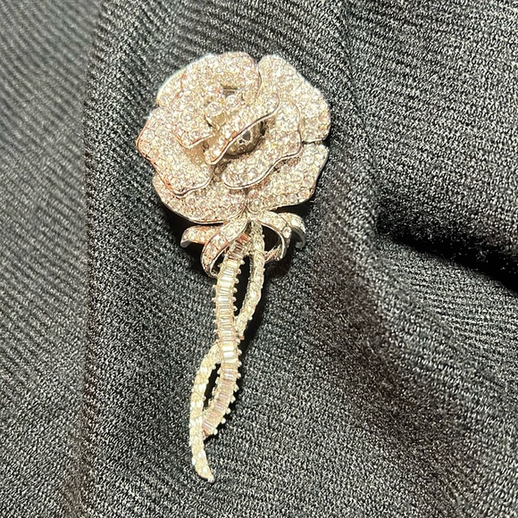 Nolan Miller Stunning Vintage Floral Brooch With Pave Crystals